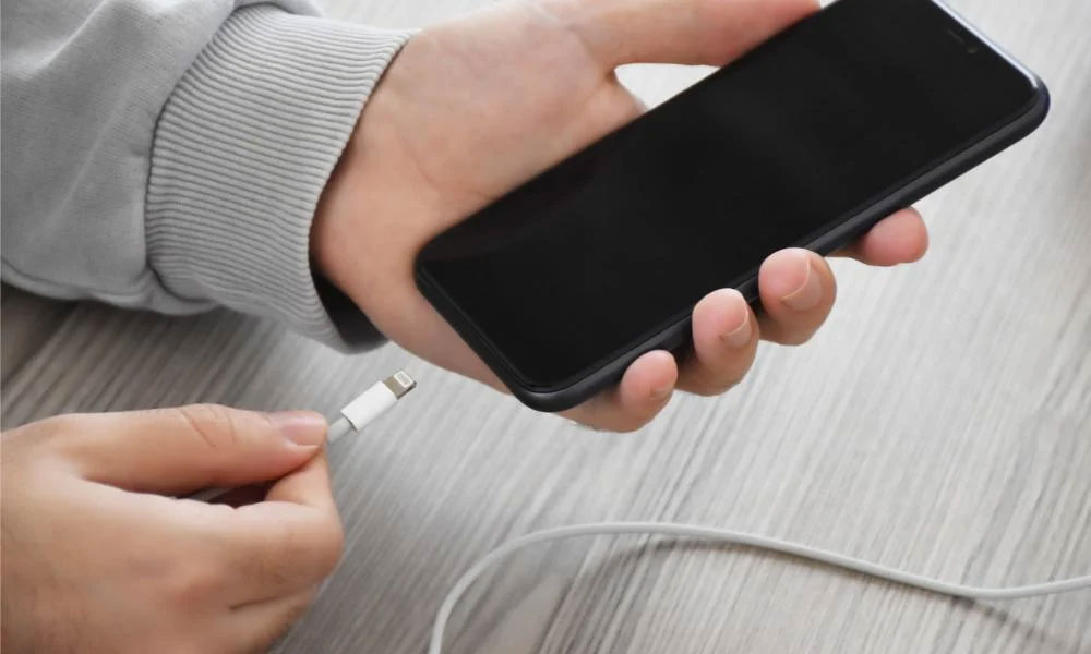 انتقال عکس از آیفون به مک با کابل